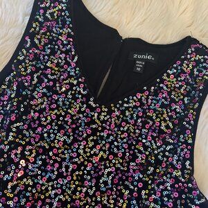 Zunie Sleeveless Sequin Sparkly Shift Special Occasion Dress
